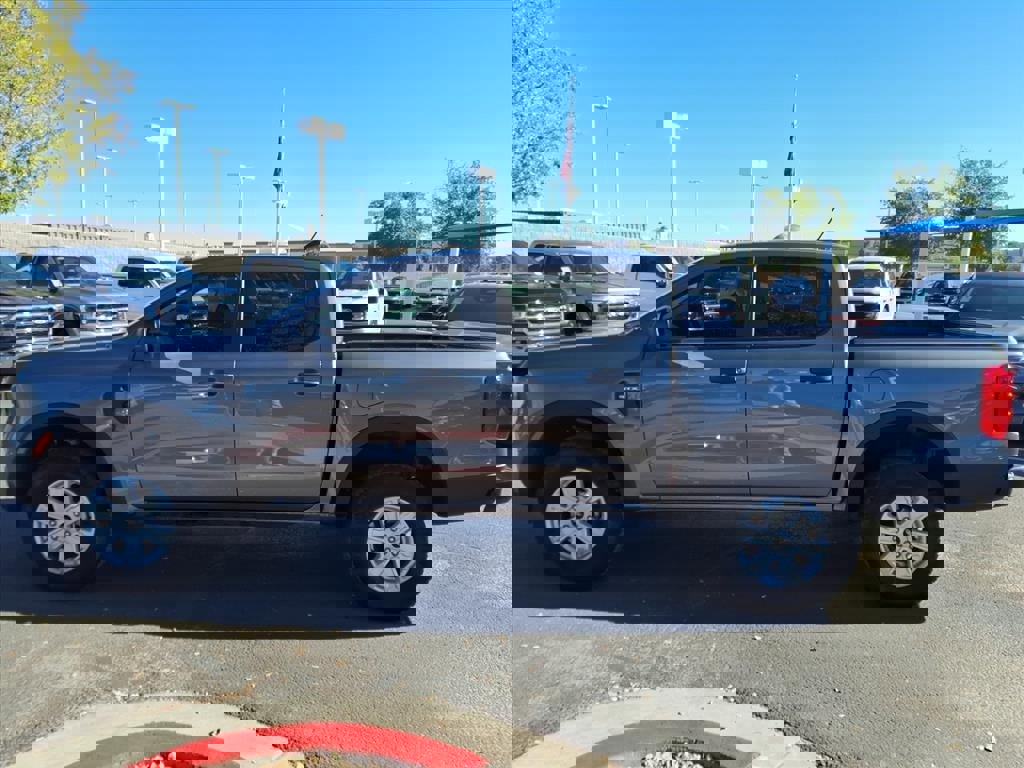 Certified 2025 Ford Ranger XL image 8