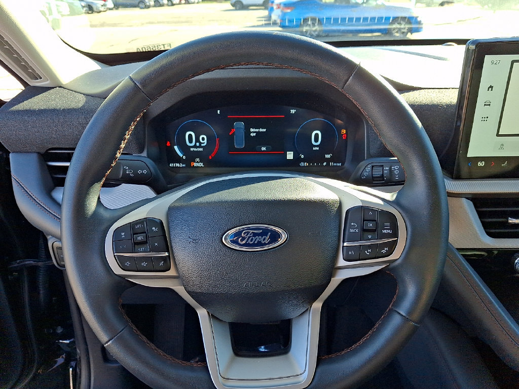 Certified 2025 Ford Explorer Active RWD image 16