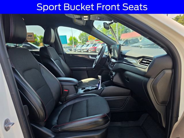 Certified 2023 Ford Escape ST-Line Select w/ Tech Pack #2 AWD/4WD image 13