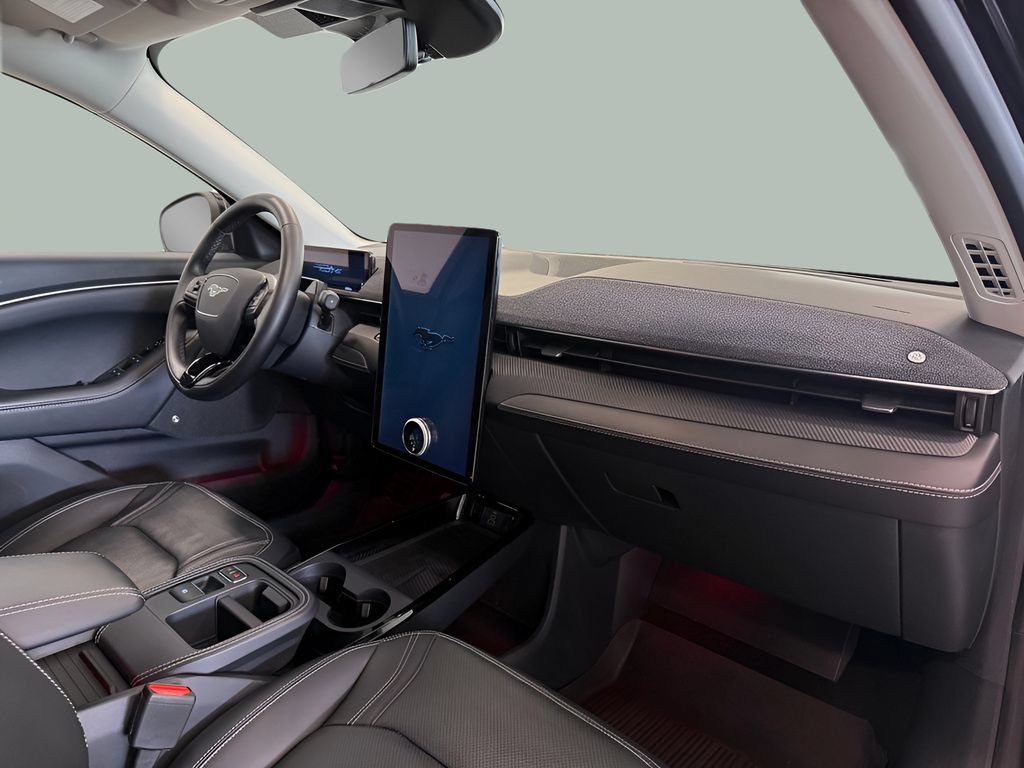 Certified 2025 Ford Mustang Mach-E Premium AWD/4WD image 31