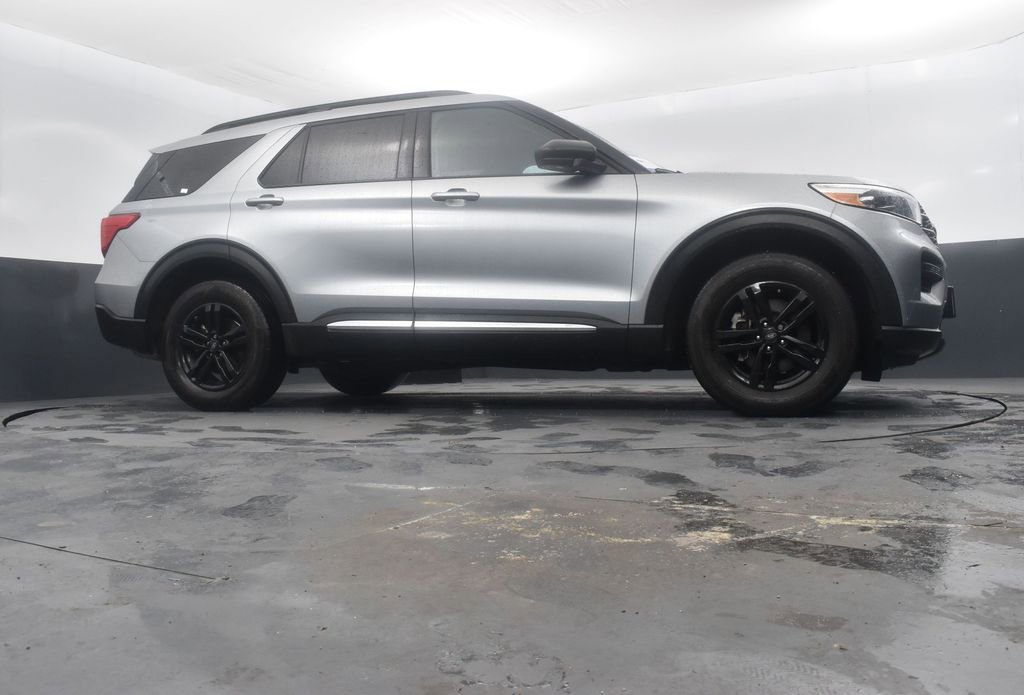 Certified 2024 Ford Explorer XLT w/ Class IV Trailer Tow Package image 41