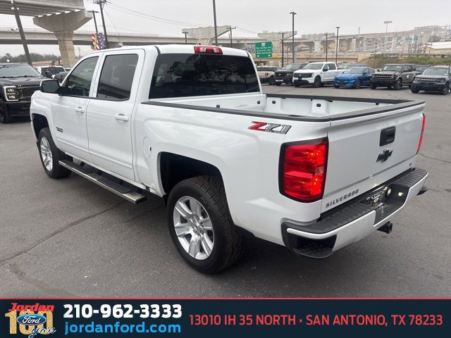 Used 2018 Chevrolet Silverado 1500 LT w/ Texas Edition image 2