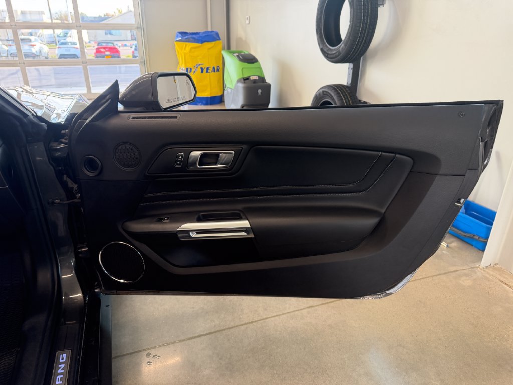 Certified 2019 Ford Mustang GT Premium w/ Equipment Group 401A RWD image 23