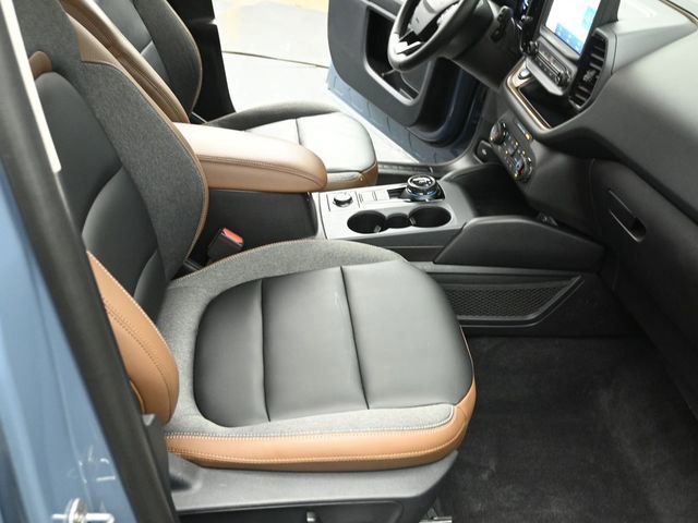 Certified 2024 Ford Bronco Sport Outer Banks AWD/4WD image 45