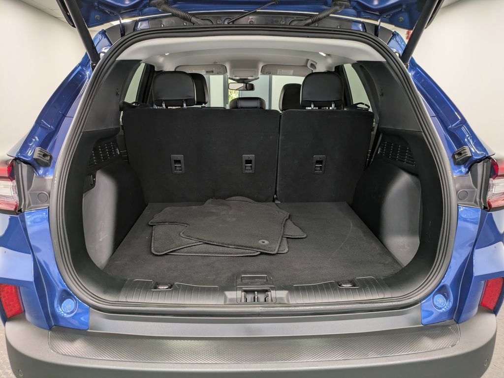 Certified 2023 Ford Escape Platinum w/ Premium Technology Package AWD/4WD image 27