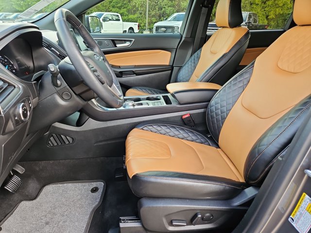 Certified 2024 Ford Edge Titanium w/ Titanium Elite Package AWD/4WD image 17