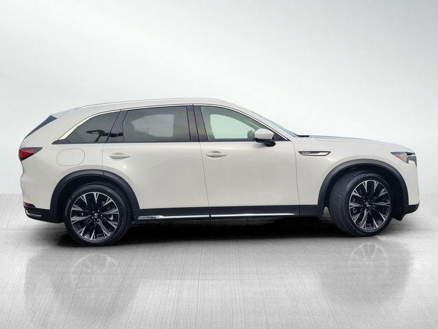 Used 2024 MAZDA CX-90 Plug-In Hybrid w/ Premium Pkg image 2