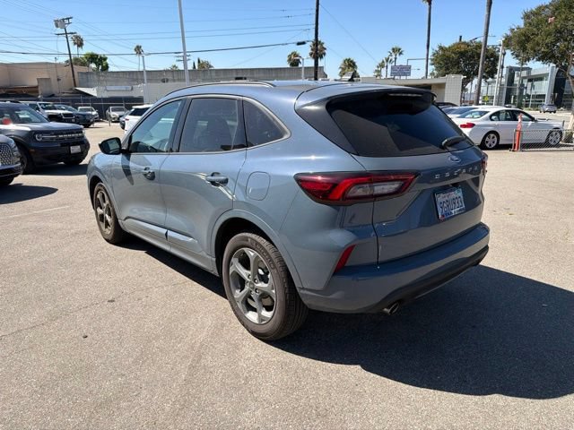 Certified 2023 Ford Escape ST-Line FWD image 5