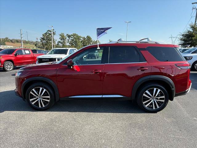 Used 2023 Nissan Pathfinder Platinum