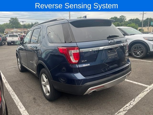 Certified 2017 Ford Explorer XLT w/ Equipment Group 201A AWD/4WD image 3