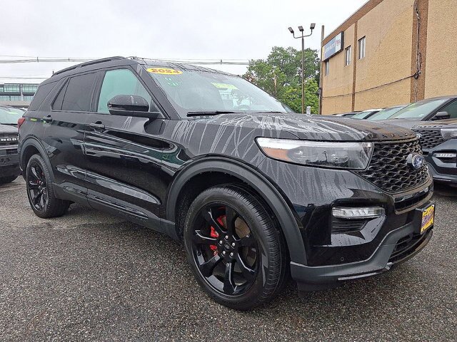 Certified 2024 Ford Explorer ST w/ Equipment Group 401A AWD/4WD image 25