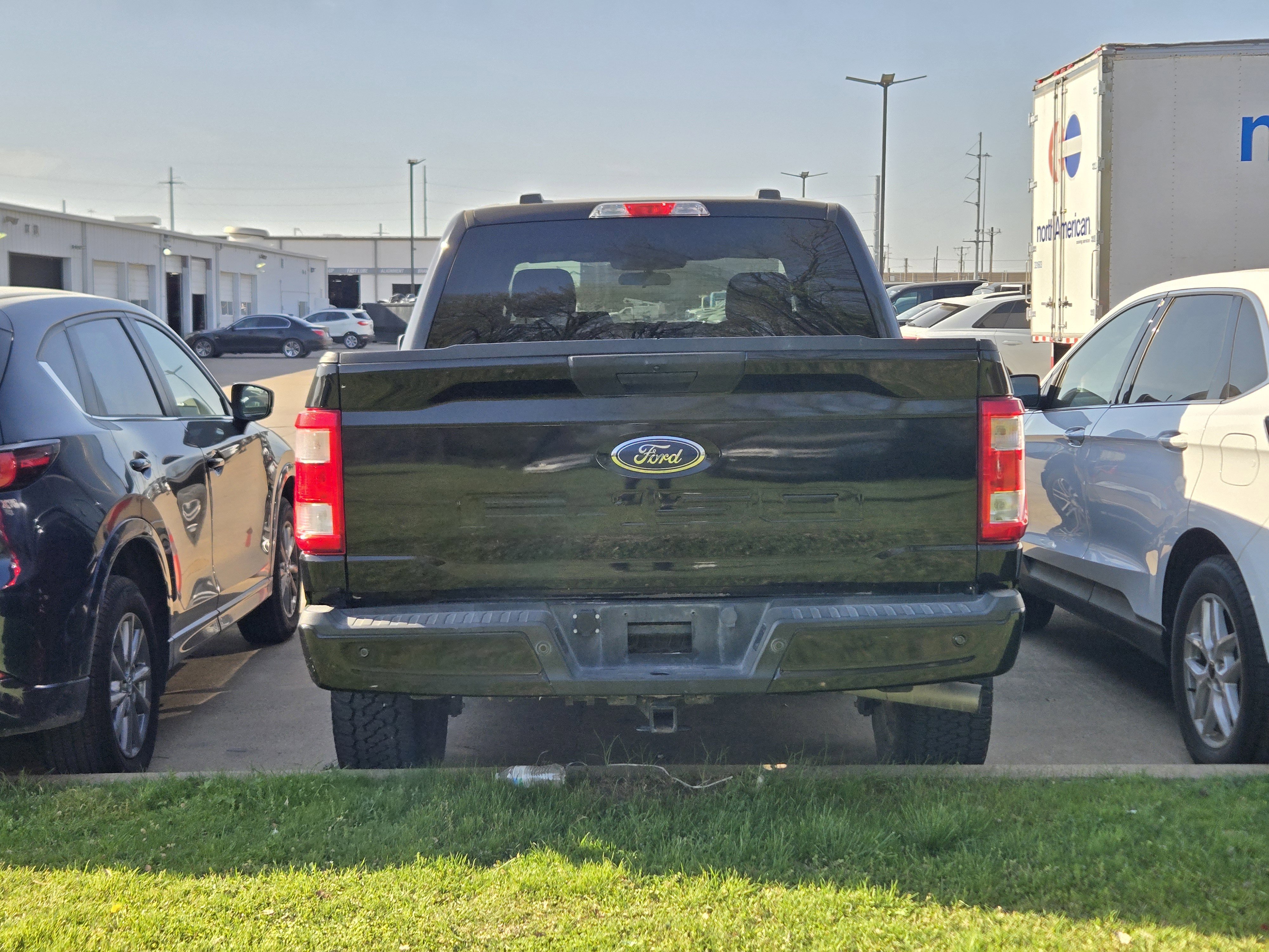 Certified 2022 Ford F150 XL w/ STX Appearance Package image 5