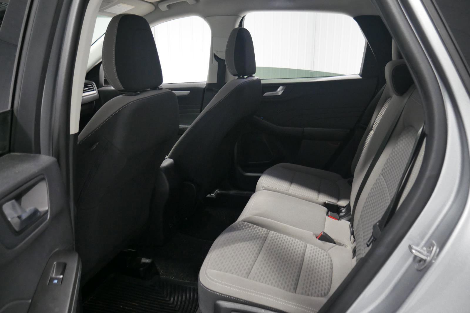 Certified 2021 Ford Escape SE image 8