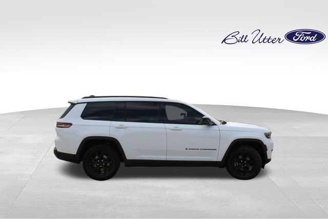 Used 2024 Jeep Grand Cherokee L Laredo AWD/4WD image 4