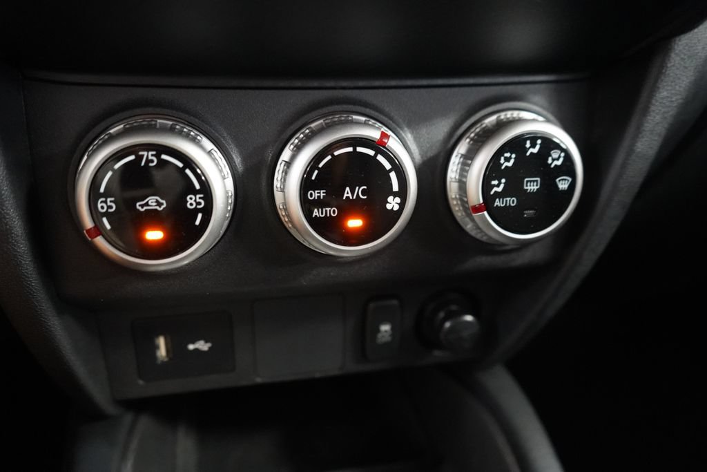 Used 2025 Mitsubishi Outlander Sport ES AWD/4WD image 35