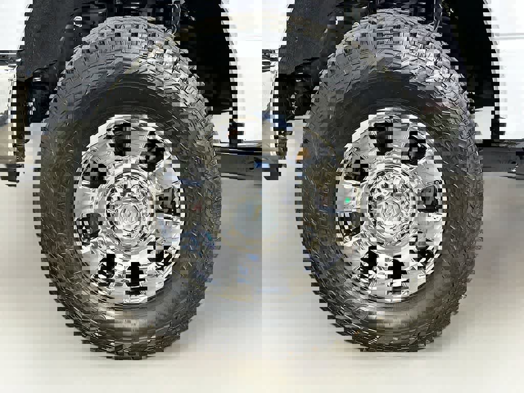 Certified 2023 Ford F250 Lariat w/ Lariat Ultimate Package image 11