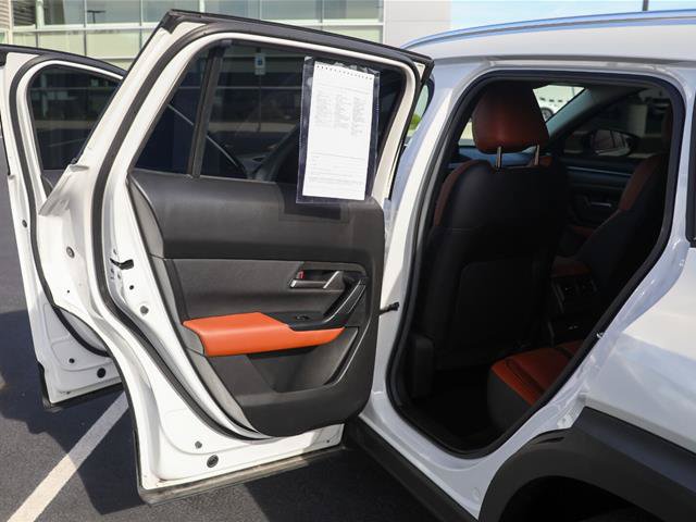 Used 2024 MAZDA CX-50 AWD 2.5 Turbo w/ Cargo Package image 21