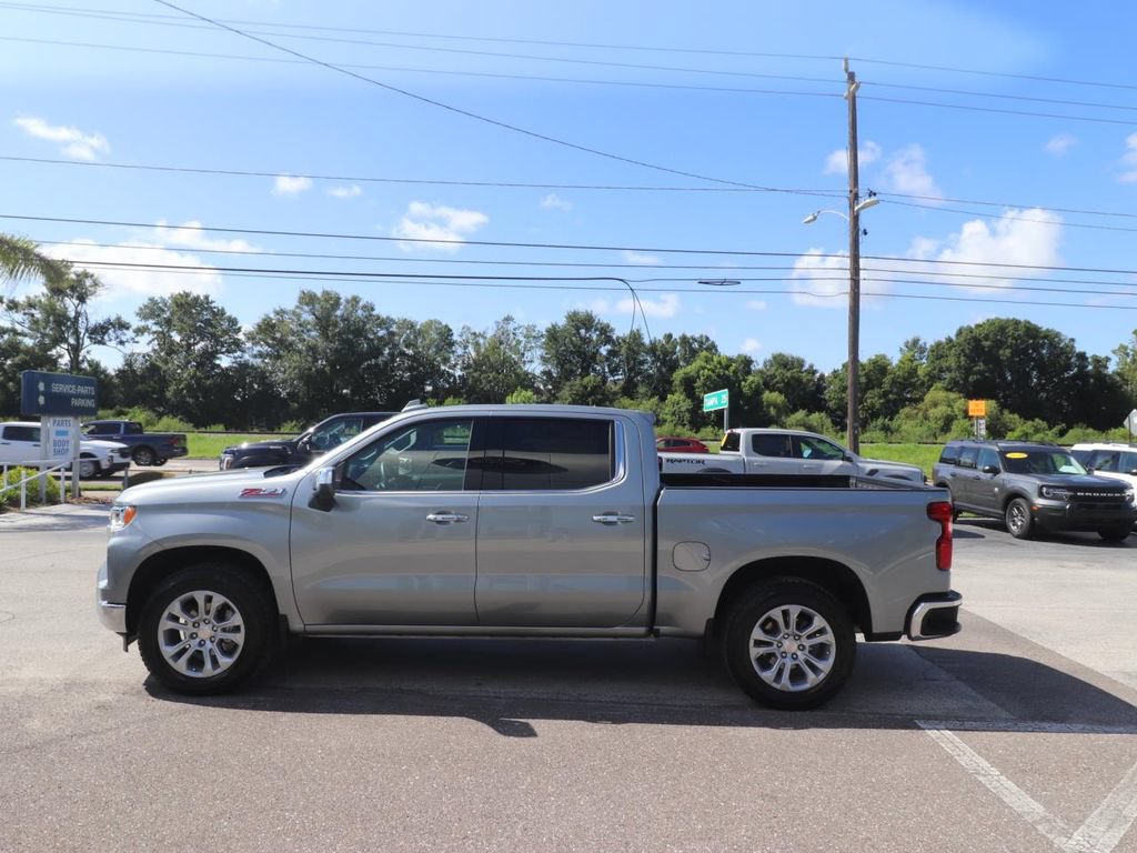 Used 2026 Chevrolet Silverado 1500 LTZ w/ LTZ Premium Package AWD/4WD image 8
