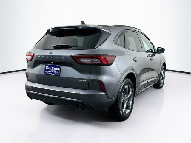 Certified 2023 Ford Escape ST-Line w/ Tech Pack #1 AWD/4WD image 9