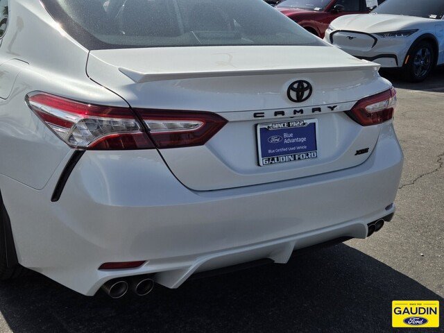 Used 2020 Toyota Camry XSE FWD image 6
