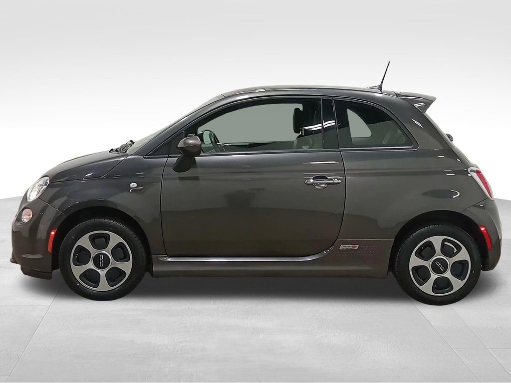 Used 2017 FIAT 500 e FWD image 7