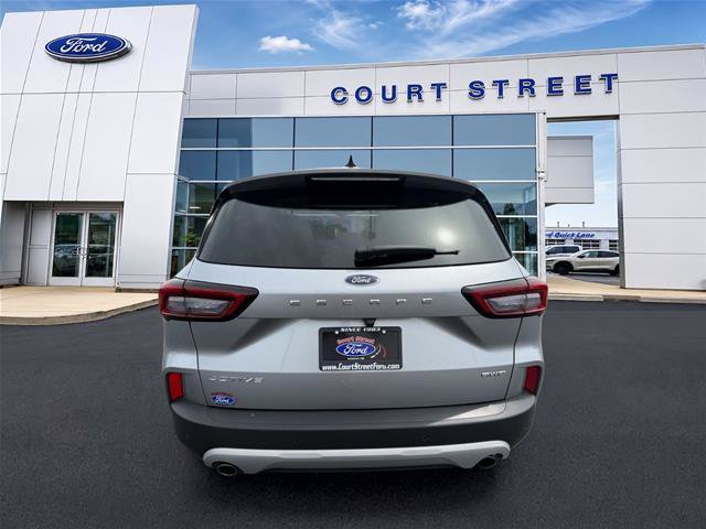 Certified 2024 Ford Escape Active w/ Tech Pack #2 AWD/4WD image 4