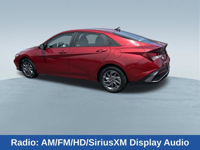Used 2024 Hyundai Elantra SEL FWD image 8