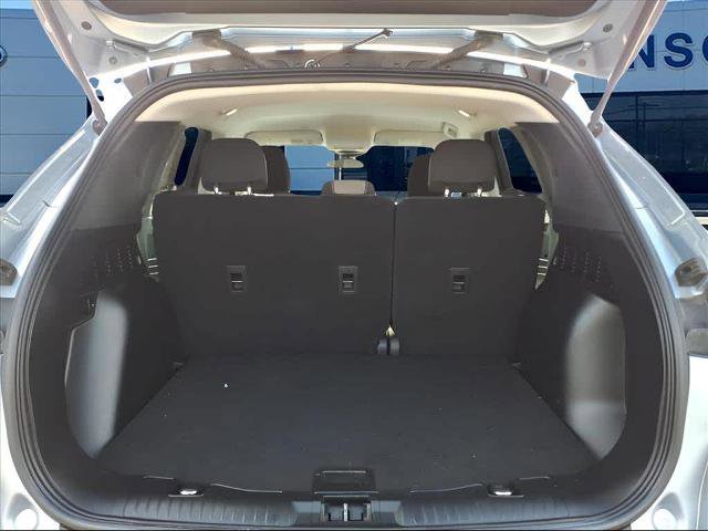 Certified 2022 Ford Escape SE w/ Cold Weather Package image 16