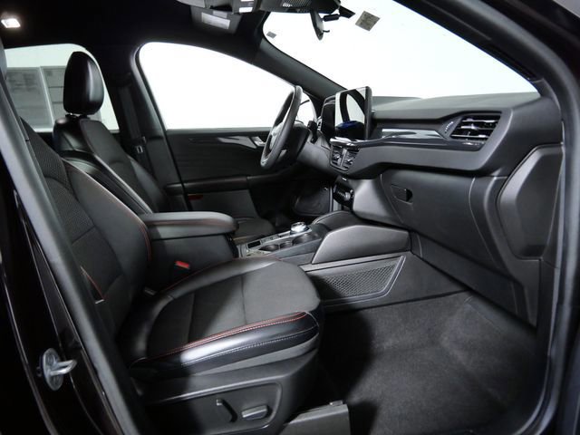 Certified 2023 Ford Escape ST-Line Select w/ Tech Pack #2 image 10