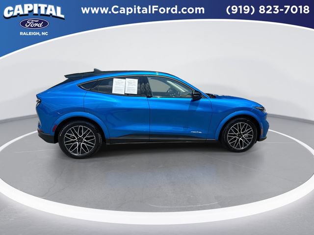 Certified 2025 Ford Mustang Mach-E Premium AWD/4WD image 9