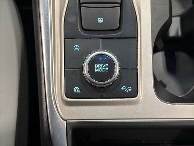 Certified 2021 Ford Explorer XLT w/ Equipment Group 202A AWD/4WD image 33