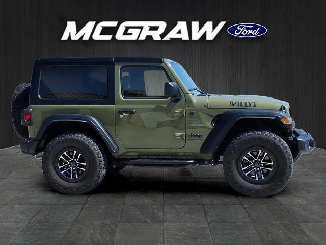 Used 2025 Jeep Wrangler Sport image 6