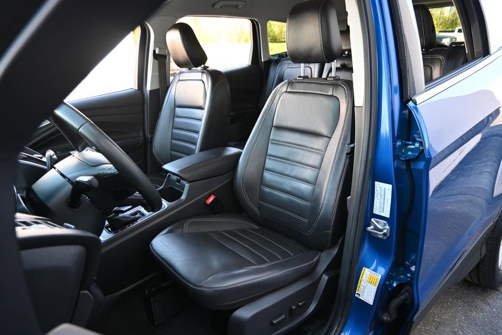 Certified 2018 Ford Escape SEL AWD/4WD image 20