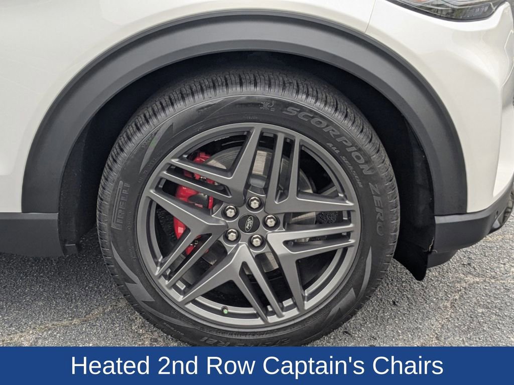 Certified 2026 Ford Explorer ST w/ Sun And Sound Package image 12