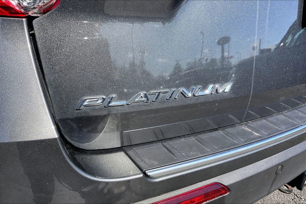 Certified 2020 Ford Explorer Platinum w/ Premium Technology Package image 31