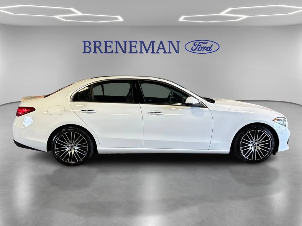 Used 2023 Mercedes-Benz C 300 Sedan image 5