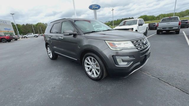 Certified 2017 Ford Explorer Limited FWD image 9