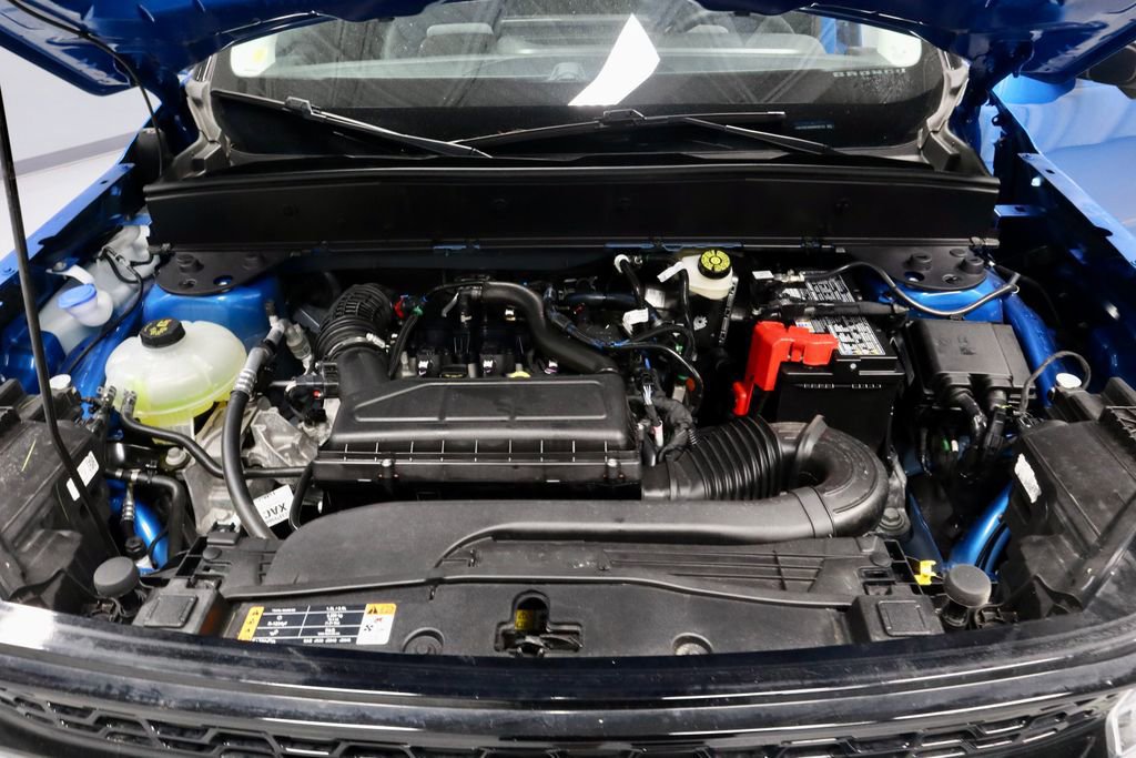 Certified 2025 Ford Bronco Sport Outer Banks w/ Outer Banks Tech Package+ AWD/4WD image 18