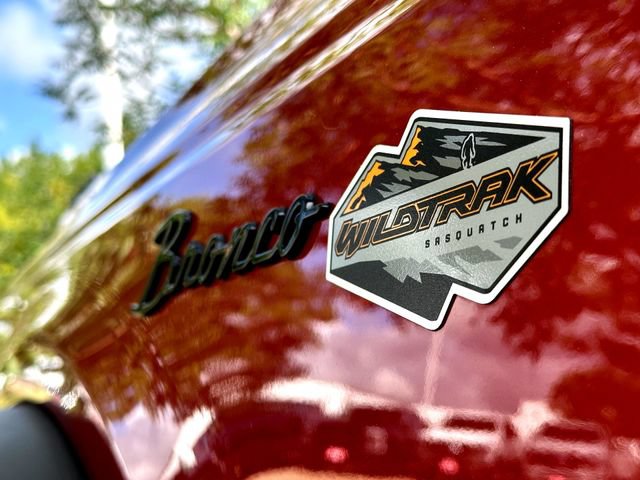 Certified 2024 Ford Bronco Wildtrak AWD/4WD image 32