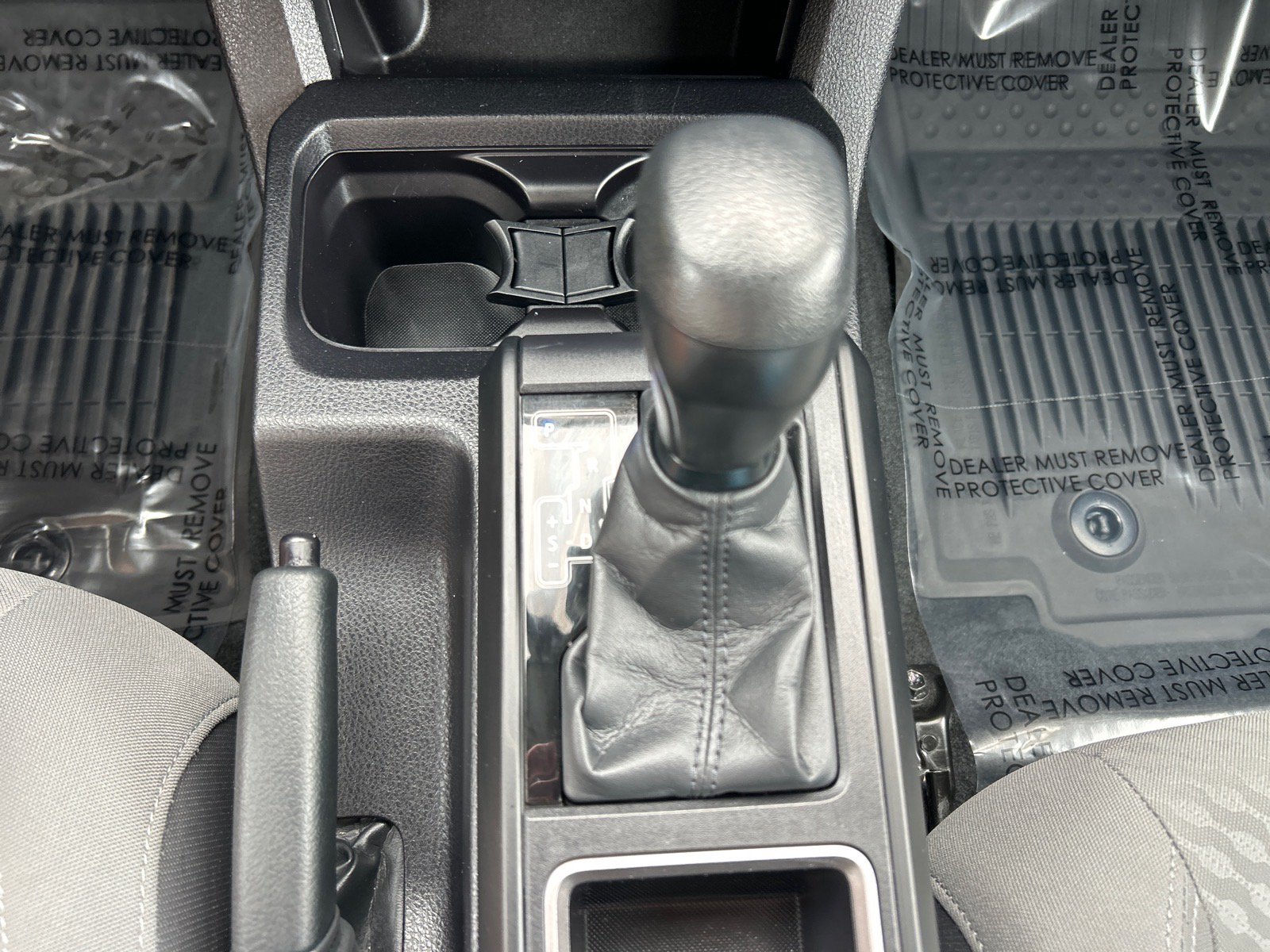 Used 2023 Toyota Tacoma SR AWD/4WD image 29