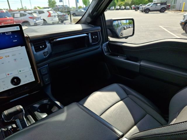 Certified 2022 Ford F150 Lightning Lariat AWD/4WD image 23