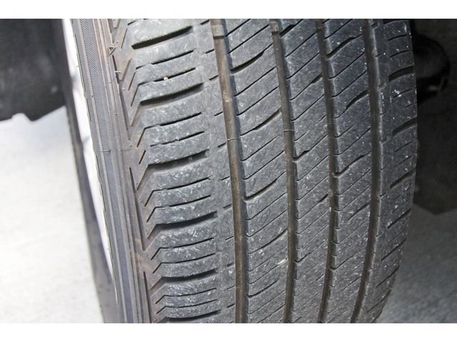 Used 2023 Chrysler Voyager LX FWD image 30