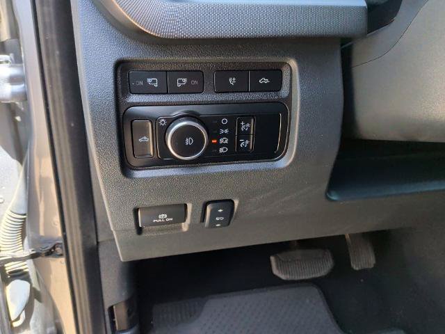 Certified 2024 Ford F350 Platinum AWD/4WD image 22