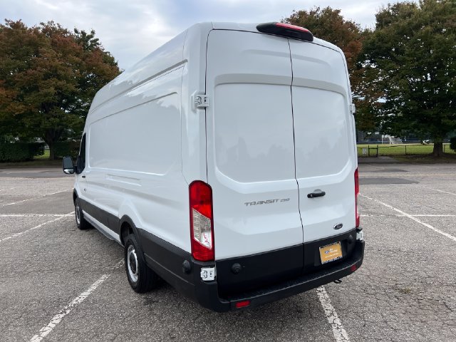 Certified 2025 Ford Transit 250 148 High Roof Extended RWD image 8