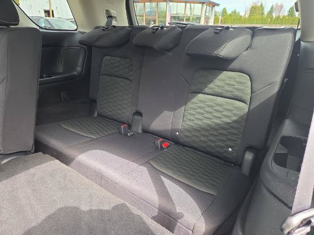 Used 2024 Nissan Pathfinder S AWD/4WD image 15