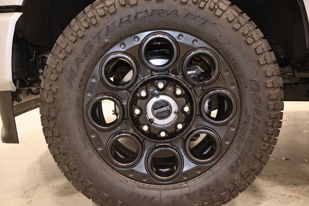 Certified 2024 Ford F350 Lariat w/ Lariat Ultimate Package image 48