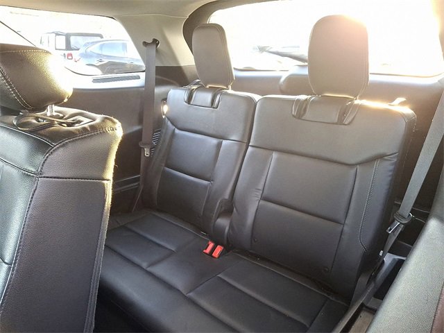 Certified 2020 Ford Explorer XLT w/ Equipment Group 202A image 11