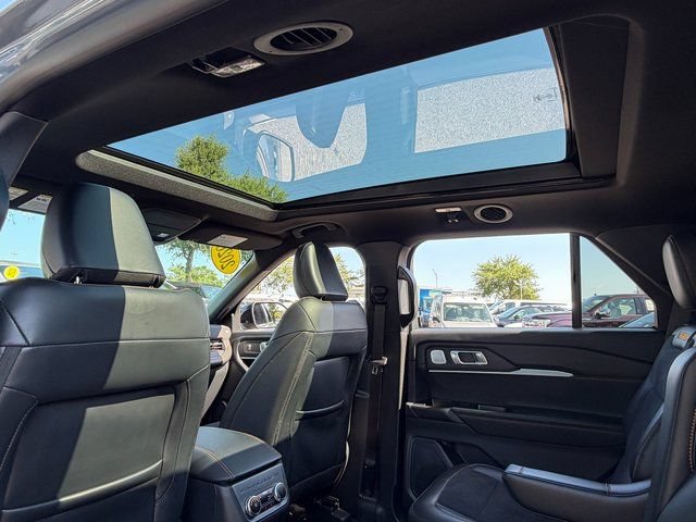 Certified 2026 Ford Explorer Tremor w/ Tremor Ultimate Package AWD/4WD image 11