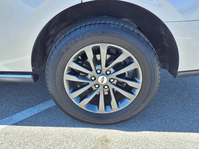 Certified 2021 Ford Expedition Limited AWD/4WD image 23