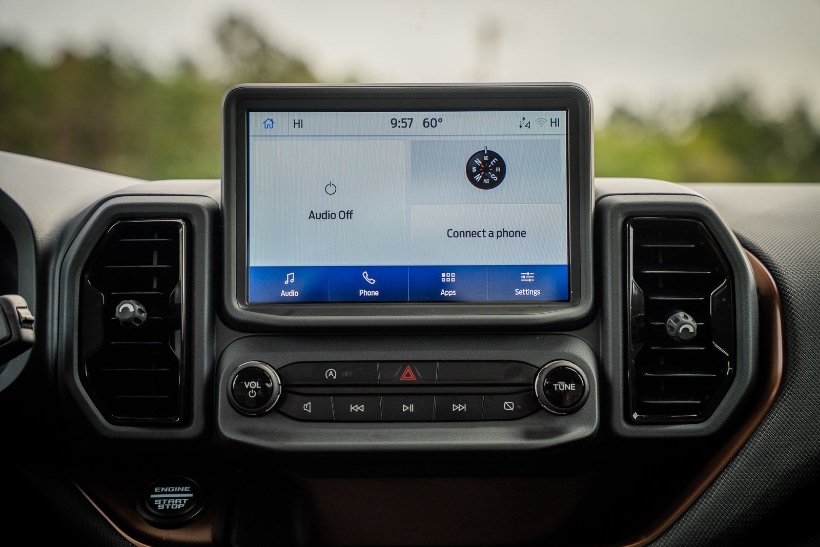 Certified 2024 Ford Bronco Sport Outer Banks AWD/4WD image 32